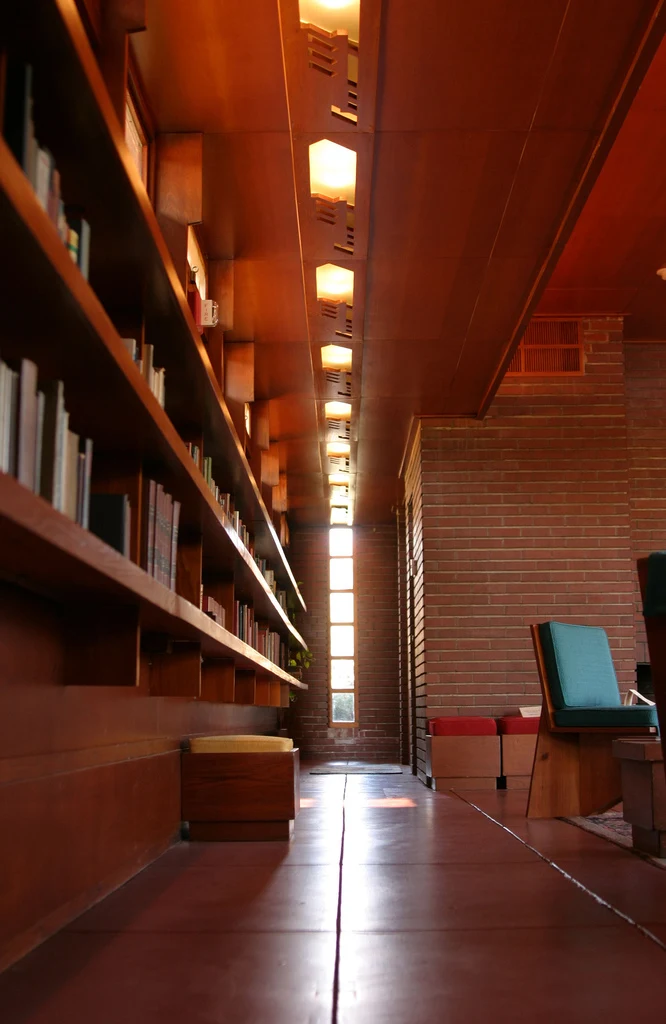 Built-in living-area bookshelves
